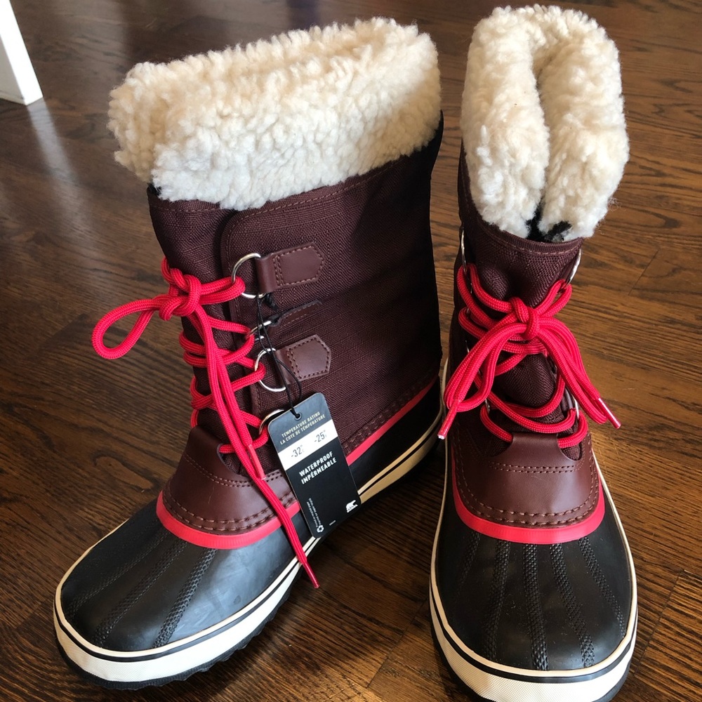 Sorel Winter Carnival boots